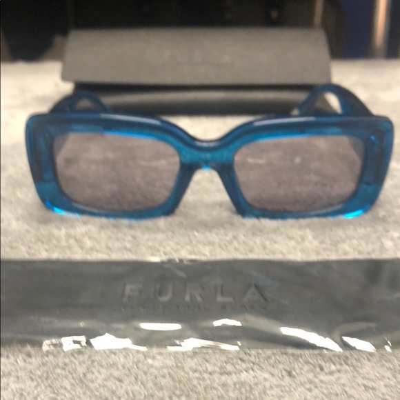 Furla Blue Rectangular Sunglasses - Picture 2 of 7